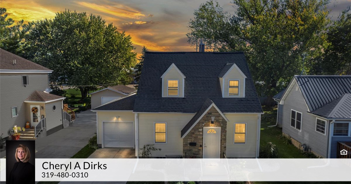 411 S Linden St, Monticello, IA 54425